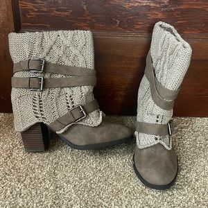 *New in box* Taupe suede and sweater short boots from Buckle.